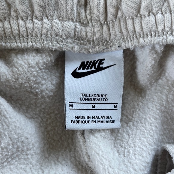 Nike Beige Jogger Pants - Picture 2 of 4